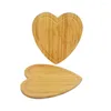Servis uppsättningar av träskärning av hjärtform Kök Kök Trä serveringsbricka utan huggblock för hemmet