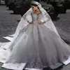 2023 Arabe Charme Une Ligne Robes De Mariée Illusion Pleine Dentelle Appliques Designer Cristal Perles Satin Manches Longues Chapelle Train 263T