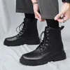 Buty jesienne skóra dla mężczyzn czarna platforma moda kostka allmatch męskie trampki 230811