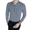 Casual shirts voor heren 2023 Herfst lange mouw shirt Koreaanse stijl slanke wit gestreepte Japanse mannen jeugd Hawaiian Hawaii