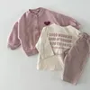 Vestes Autumn ins boy enfants lettre imprimé décontracté jacekts fille bébé amour simple amour manche en coton tops kid