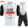 Cycling Jersey Sets VAE Team Cycling Jersey Set Tadej Pogacar TDF Cycling Clothing Yellow Wit Road Bike Shirt Suit Pak BICK BIB SHORTS MAILLOT 230811