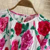 Grundläggande casual klänningar 2024 Sommarvintage Blomma tryck Kvinnor Midlängd klänning med bälte Elegant Vestidos Rund hals Halva ärmdamer veckade klänningar