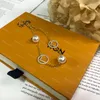 10 gemengde vrouwelijke armbanden luxe designer sieraden voor vrouwen gouden ketting armbandtoetsen hangselroze roze email manchet bangle f polsband ketting