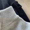 Cardigan lavorato a maglia casual di tendenza, rete invernale, rosso con lo stesso colletto in piedi in tinta unita, per uomo e donna, distintivo per coppia, marea, nuovo cappotto in maglione di pietra 98