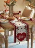 Стол -бегун День Святого Валентина любовь Сердце Розовое столик бегун Свадебные украшения домашняя кухня столовая столовая ткани для вечеринки декор вечера 230811