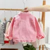Jaquetas 2023 Primavera outono novo menino menino garotas rosa jeaats jaquetas moda moda crianças tops roupas sobretacas r230812