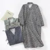 Abbigliamento da uomo Sopleccioso da notte in camicia da notte per uomo Kimono Pajamas Cotton Striped Coawrobe Sude