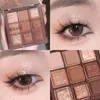 Ögonskugga multikrom glitter kräm jord toner vattentät koreansk makeup pall blanka ögon kosmetiska verktyg colorros 230811