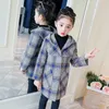 Jackets Kinderjacken für Mädchen Windbreaker Winter Plaid Overtock -Kapuzenparka -Jacke Dicke Wollmantel Kinder Kleidung Oberbekleidung R230812