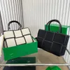 Bayan Erkek Tasarımcı Şeker Arco Bag Klasik Lüks Haftalık Çantası ve Debriyaj Çantaları Doku Deri Alışveriş Omuz Çantası Ünlü Yüksek Kapasite Çapraz Vücut Tavaları Çantalar