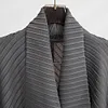 Erkek Hoodies Sweatshirts Yudx Miyake Sıradan Kadın Ceket Kısa 2023 Yaz Gevşek Büyük Avlu Moda Tasarım Tek Düğmesi Piled Hardigan Tops 230811