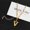 Mode Anklet Gold Color Capital Alphabet Armband för Women Girl Summer Charm Barefoot Leg Chain Foot Gift 21,8 cm lång 230719