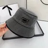 Designer Bucket Hat For Men Full Diamond Women Cap Letter Fashion Rhinestone Casquette Casual Invertered Triangle Caps Herr BRIM HATS 238121C6