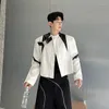 Vestes masculines pour hommes collier épissage en cuir boucle en cuir manteau court mâle streetwear coréen mode veste vintage vêtements de scène extérieurs
