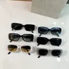 Lee Sany Okulary przeciwsłoneczne Womans Prostokątne okulary Glitter Sunglasses