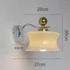 Vägglampa mitten beige glas fransk säng veranda tv -atmosfär lampor för vardagsrum