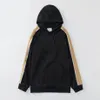 Homme designers vêtements pour hommes sweats à capuche Hoodie Long T-shirt Men S Vêtements Sport Sweat à capuche Réflexion à capuche surdimensionnée Athlei297n