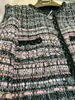 2023 Autumn Black Plaid Panelowe Tweed Tweed Kurtka Długie rękawowe przyciski szyi Klasyczne kurtki Płaszcz Krótka warstwowa jeźdźca A3G116539