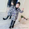 Jackets Kinderjacken für Mädchen Windbreaker Winter Plaid Overtock -Kapuzenparka -Jacke Dicke Wollmantel Kinder Kleidung Oberbekleidung R230812