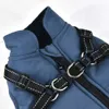 Luksusowe zimowe ciepłe ubrania psów na małą średnią dużą kurtkę dla zwierząt z uprzężą koty psy płaszcz Chihuahua francuski buldog stroje HKD230812