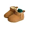 Sneakers Children's Snow Boots 2023 Winter Boys 'and Girls' plysch förtjockade mångsidiga bomullsskor R230811