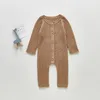 Rompers Baby Rompers Solid Plain Born Garçons Girls Coton Tricot Sucts Automne Automne à manches longues Unisexe Globalement des vêtements pour enfants 0-18m 230811