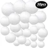 Autres fournitures de fête d'événement 30pcs Boules de lanternes en papier blanc 4 '' - 12 '' Hanging Round Lanterns Handmadens Birthday Party Fête de vacances Home Decoration Foldable 230812