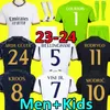 23 24 Bellingham Vini JrサッカージャージーレアルマドリードゴールキーパーCourtois Arda Guler Valverde Modric Camavinga 2023フットボールシャツメンキッズキッツCamiseta De Futbol