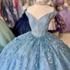 Luxury Sky Blue Sexy V-ringning Princess Quinceanera Dresses Beading Applices Flower Party Dress Tulle Elegent Sweet Vestido de 15 16 Anos