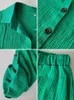 Kadınlar iki parçalı pantolon 2023 yaz gündelik düğmesi yeşil pamuk parçaları seti uzun kollu gül kırmızı setler beyaz gömlek şort kıyafetleri 230812