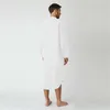 Roupas étnicas Algodão islâmico Homens de noite longa camiseta de uma camisola One Piece Large Robe Bathan Férias Vestido Saudi Thobe Robe Muçulmano Muçulmano