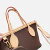 حقائب مصممة Crossbody Bag NF BB مع محفظة عملة مستديرة لقماشية اليد للأجهزة ذات اللون الذهبي قابلة للإزالة وقابلة للتعديل M46705