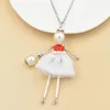 Colares pendentes Ylwhjj Brand Women Colar Long Chain Girls Pearl Charm de personagens de desenhos animados Doll Skirt Fashion Jewelry