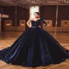 Granatowy aksamitna suknia balowa sukienki Quinceanera Długie kaftan kryształy koraliki koraliki wieczorowe suknie vestidos formal