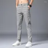 남자 바지 남자 캐주얼 잉글랜드 스타일의 단색 직선 슬림 핏 공식적인 클래식 사무용 비즈니스 바지 플러스 사이즈