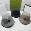 Hauts de chapeaux à bord large designer de luxe Caps de mode pour femme homme de loisirs Sports Sunshade