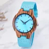 Armbanduhren Sdotter kreative Holzwache Frauen Quarz Imitation Holzblau -Zifferblatt Hexagon Hülle Watschen Lederbandpaar Handgelenk CLO