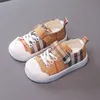 First Walkers Children Casual Tolevas Chaussures Outdoor Boys Sports Breathable Kid Automne Fashion Toddler Girls Étudiant 230812