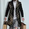 Herrgravrockar Autumn Winter Single Breasted Woolen Overcoat Plaid Print Male Long Thicken Windbreaker Fashion Causal Coat Ytterkläder Män