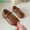 Primeiros caminhantes 12155cm Sapatos de couro infantil para pequena festa de aniversário da princesa festa de casamento sólido