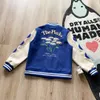 メンズジャケットはバンディを作ったピンクの4周年記念野球ジャケット服PUレザーコート冬の日本のブランドオートバイ230812