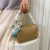 Sacs de plage de cette année Scarpe tendance à la main de cette année Printemps à main et été 2022 NOUVELLE ÉPABLE SIGNIQUE SAGLE SAGLE CROSSBOCK POUR FEMMESSYLISHDESIGNERBAGS