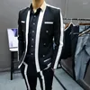 Studi da uomo Trajes De Hombre Contrast Stripe Blalck White Suit White Groom Wedding Wedding Spring Uomini mascherato Slim Stage Outfit Party