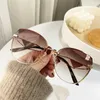 Fashion Sunglasses Frames Designer 2023p Home's New for Women's Two Tone Gradient Color grand cadre Plain Face Grandes lunettes de soleil, Whvq à la mode