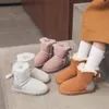 Autunno e inverno Nuova pelliccia integrata per bambini Stivali da neve con sequenza con sequenza con sequenza di cotone non slip