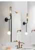 Lâmpadas de parede modernas LED nórdicas criativas assimétricas lâmpadas duplas luzes de tonalidade do quarto varanda de banheira decoração de decoração de luminária