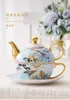 Tee Tassen Bone China Teekanne Set Porzellan Englische Nachmittag Teetasse und Topf Golden Griff Luxus Ankunft Geburtstagsgeschenk 230812