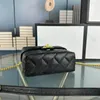 Bolsas de ombro de couro por atacado Designers de luxuris de alta qualidade Moda feminina Bolsa Caviar Bola de Caviar Bolsa Ladies Tolas Correntes Cruz Body Body Carteira
