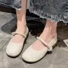 Chaussures habillées Femmes sucrées peu profondes Mary Jane Mid Heels Fashion confortable Pearl Mujer Zapatos 2023 Automne marche décontractée